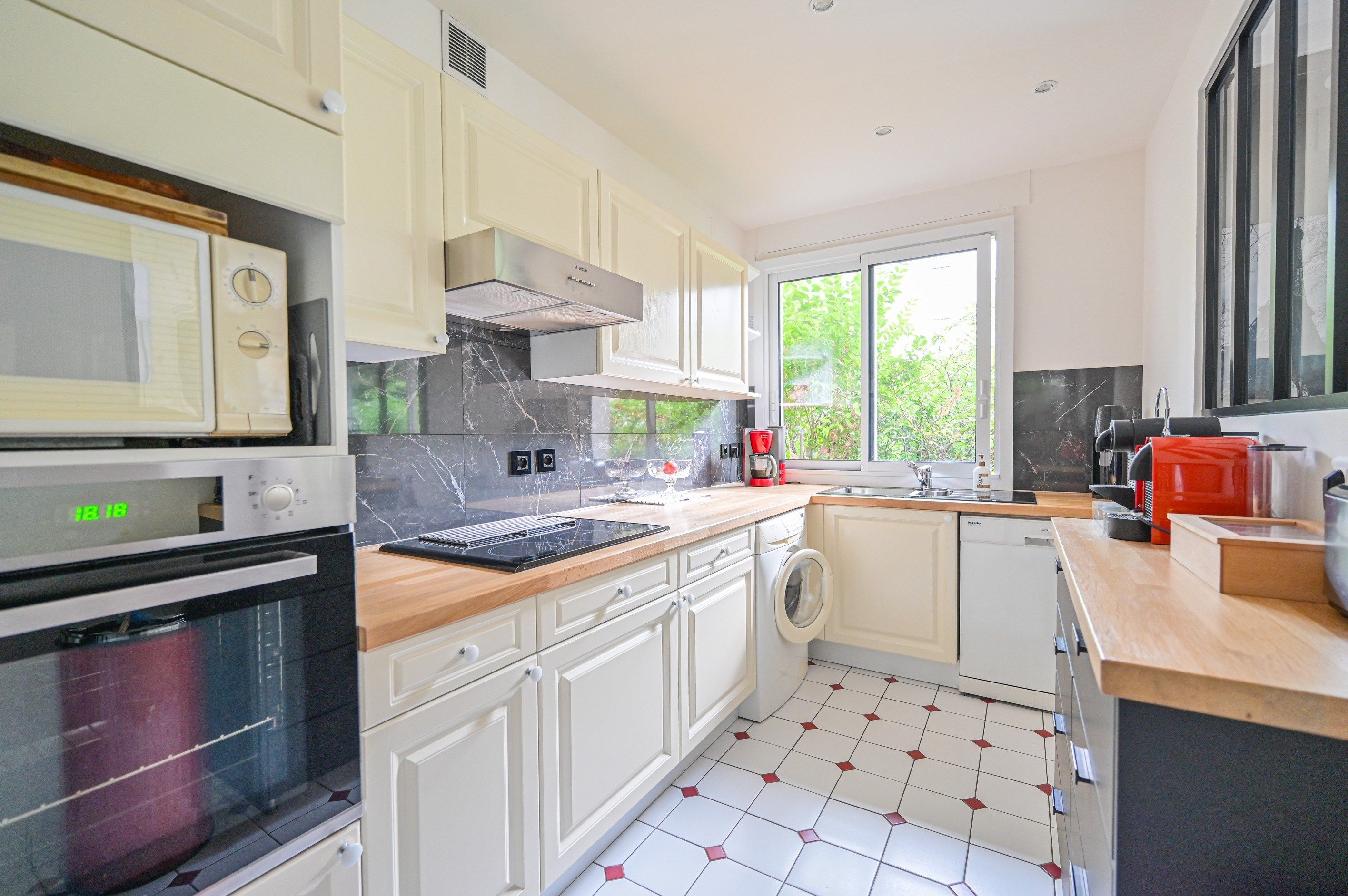 appartement 2 Pièces en vente sur NEUILLY SUR SEINE (92200)