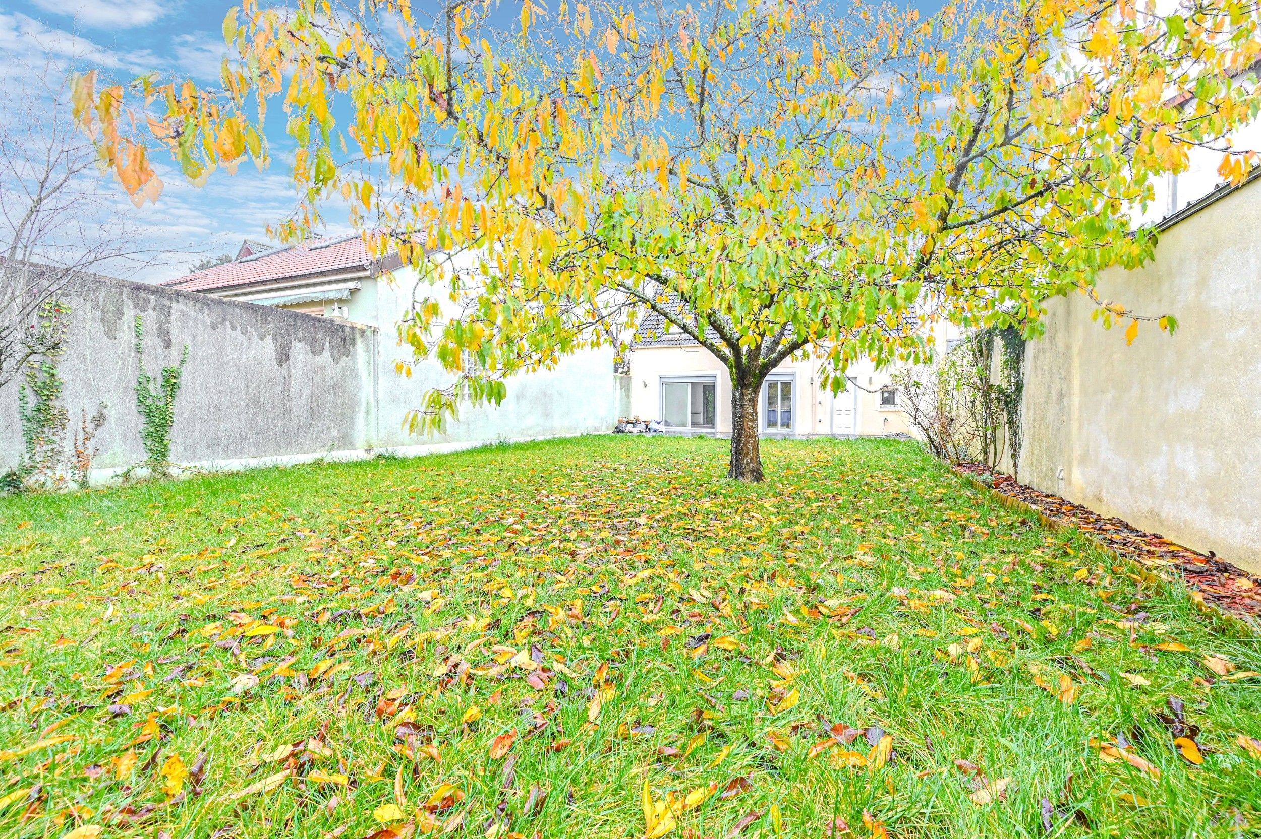 maison 5 Pièces en vente sur SUCY EN BRIE (94370)