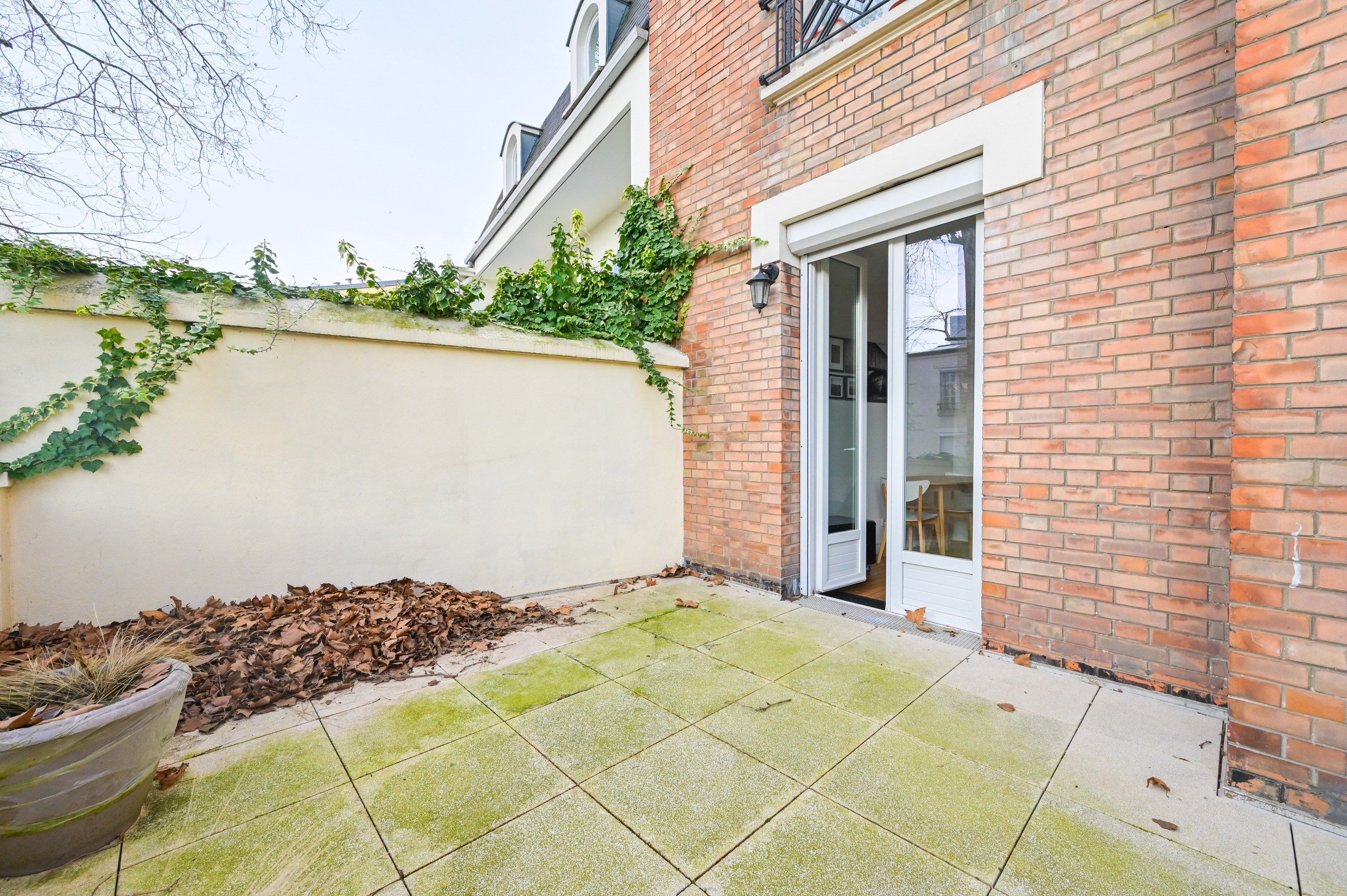 appartement 2 Pièces en vente sur LES LILAS (93260)