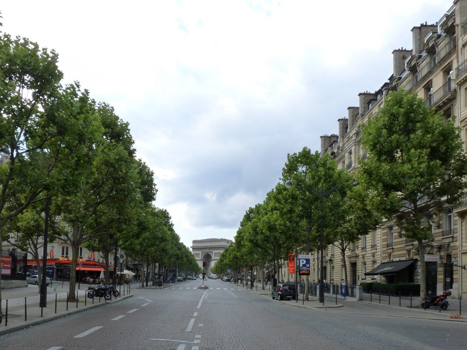 appartement 5 Pièces en vente sur PARIS (75008)