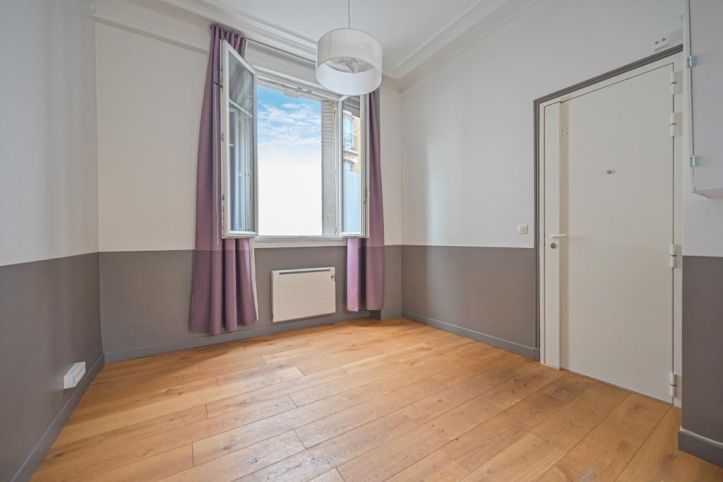 appartement 3 Pièces en vente sur BOIS COLOMBES (92270)