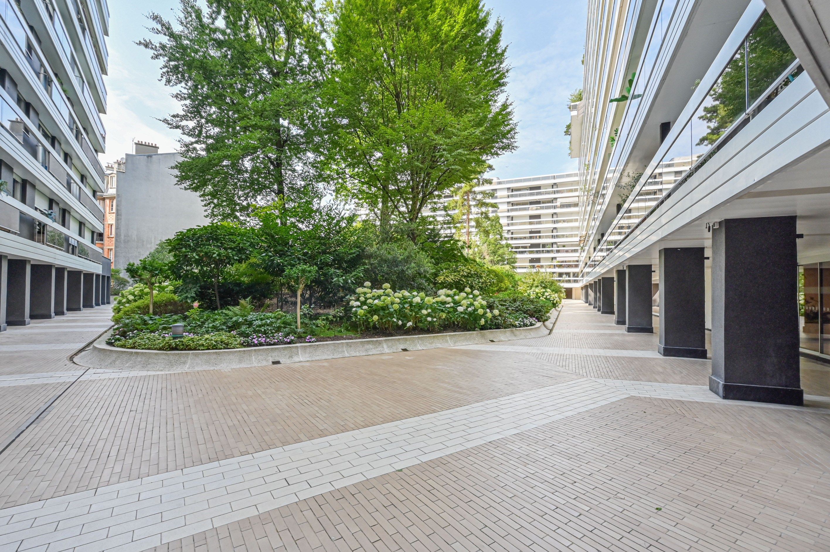 appartement 2 Pièces en vente sur PARIS (75016)