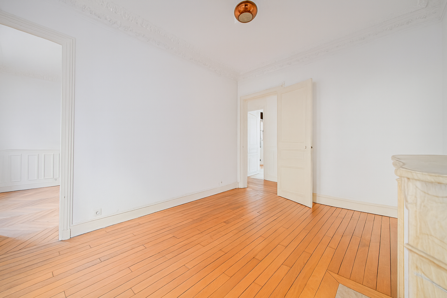 appartement 4 Pièces en vente sur LEVALLOIS PERRET (92300)