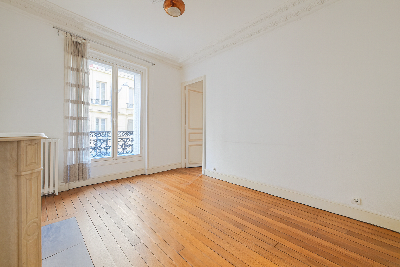 appartement 4 Pièces en vente sur LEVALLOIS PERRET (92300)