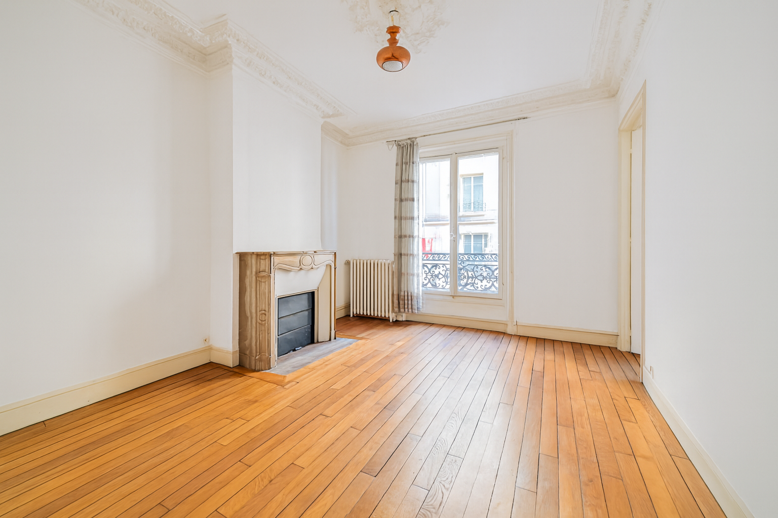 appartement 4 Pièces en vente sur LEVALLOIS PERRET (92300)