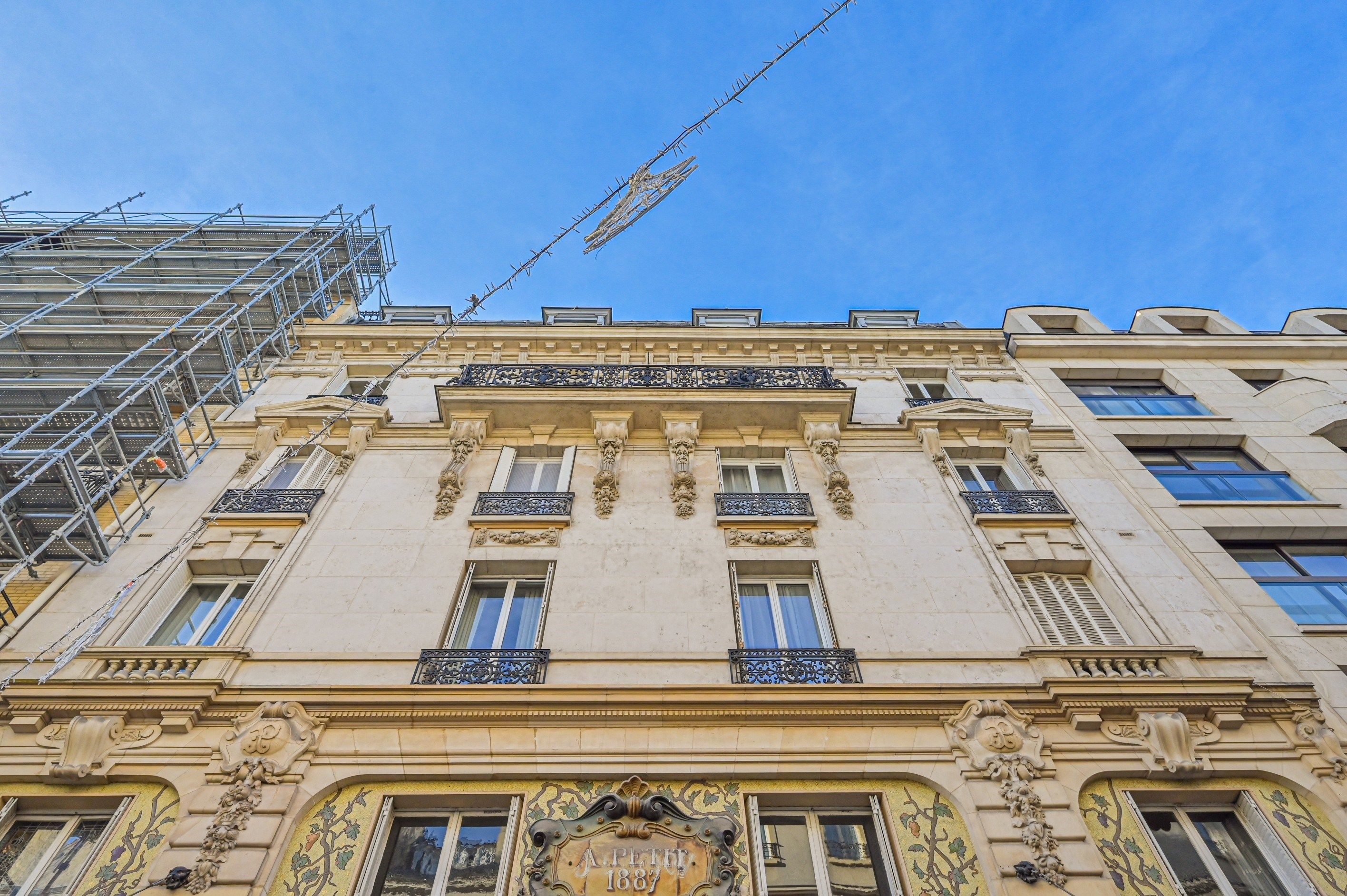 appartement 4 Pièces en vente sur LEVALLOIS PERRET (92300)