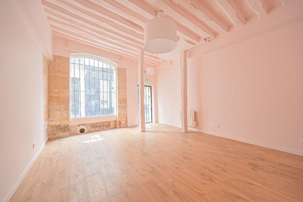 atelier d'artiste 2 Pièces en vente sur PARIS (75003)
