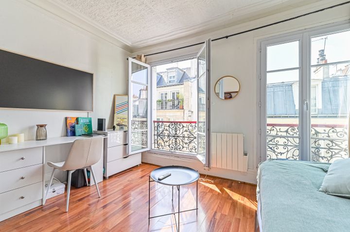 Vente Appartement Paris 17 1&nbsp;pièce 16&nbsp;m²
