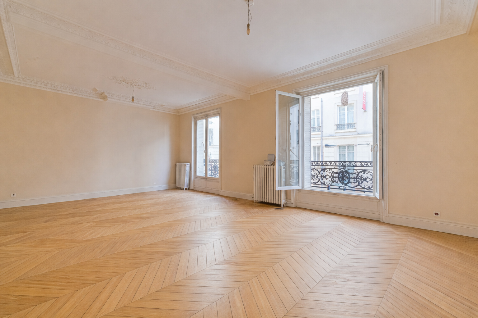 appartement 4 Pièces en vente sur LEVALLOIS PERRET (92300)