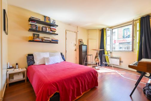 Vente Appartement Paris 18 1&nbsp;pièce 30&nbsp;m²
