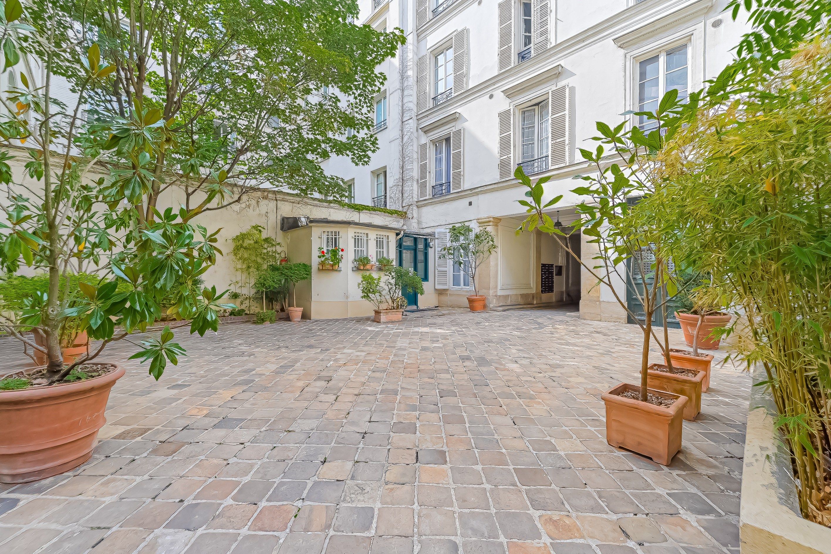 appartement 2 Pièces en vente sur PARIS (75008)