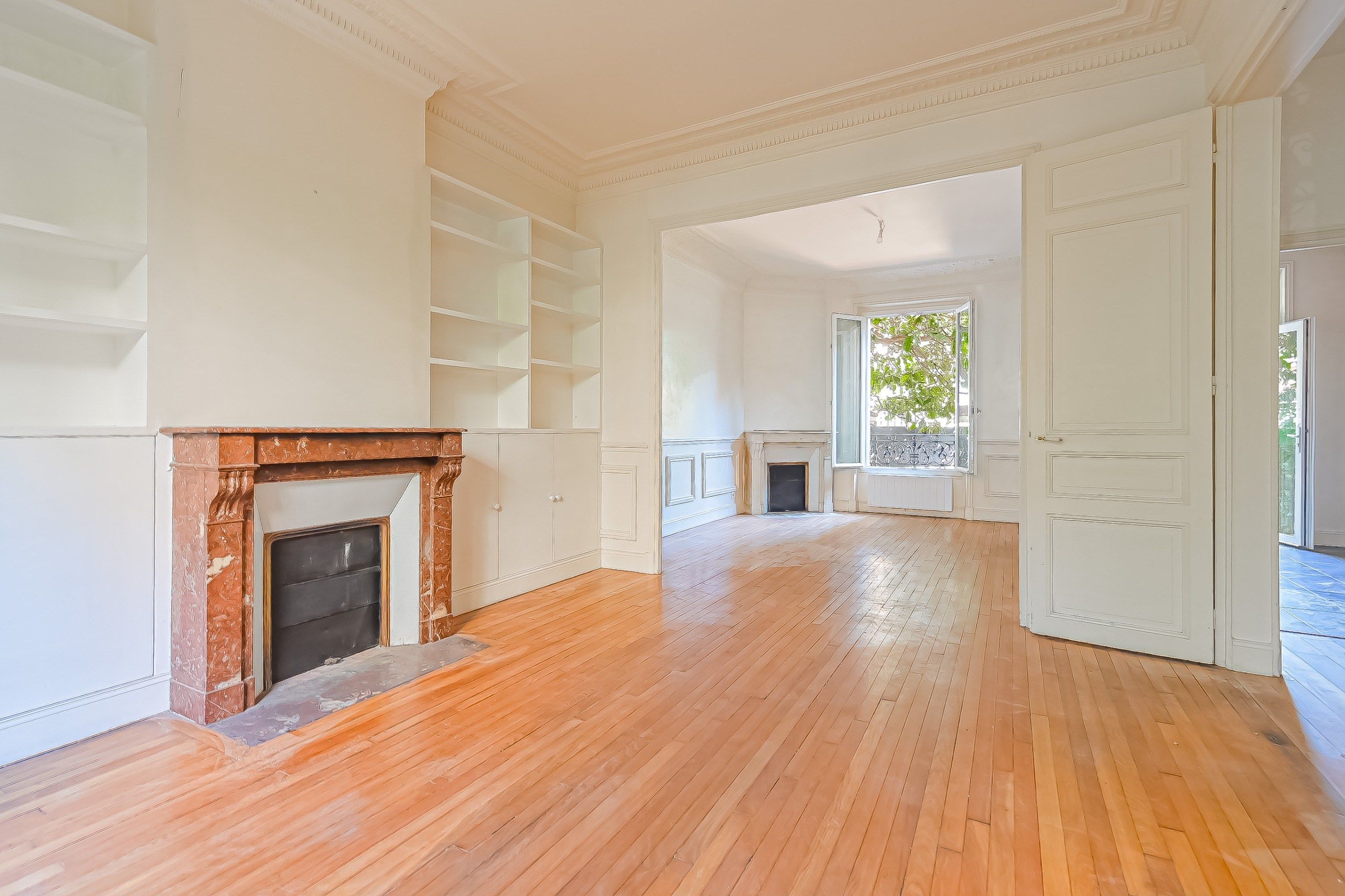 maison 7 Pièces en vente sur COURBEVOIE (92400)