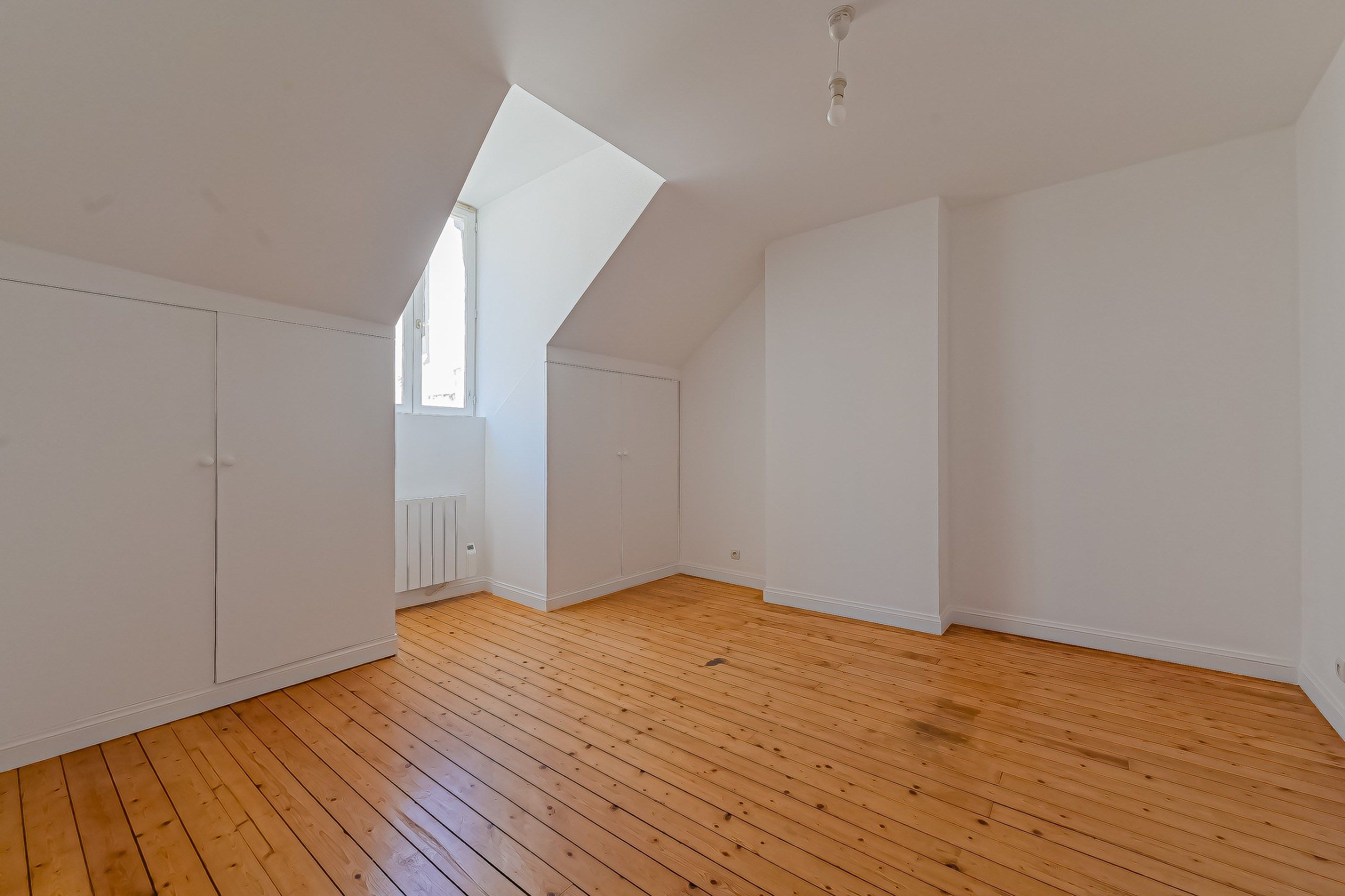 maison 7 Pièces en vente sur COURBEVOIE (92400)