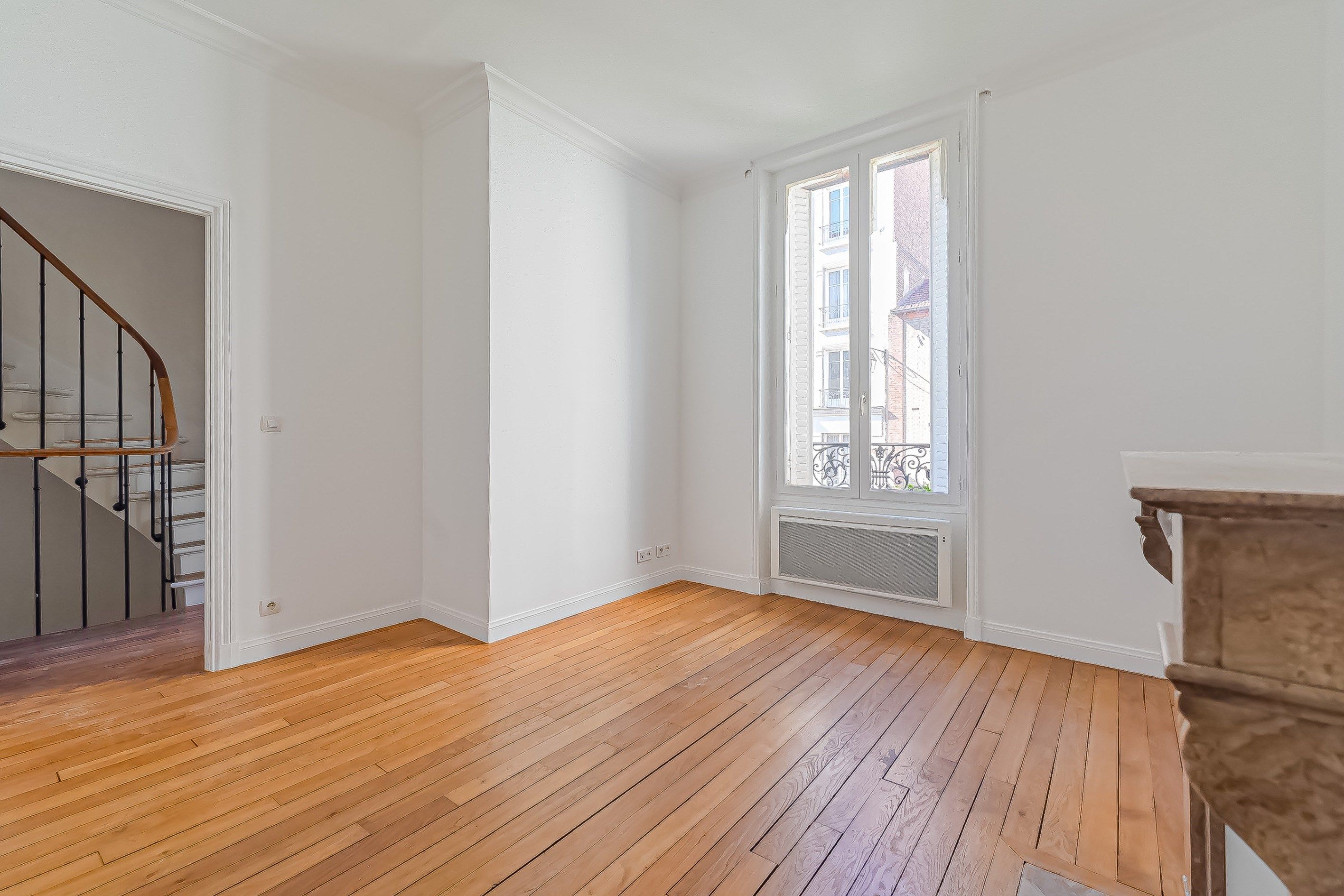 maison 7 Pièces en vente sur COURBEVOIE (92400)