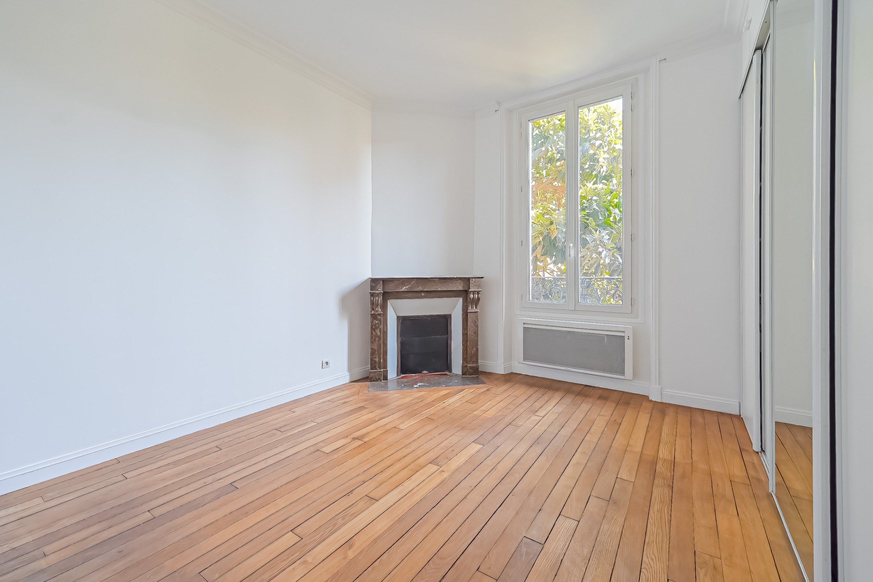maison 7 Pièces en vente sur COURBEVOIE (92400)