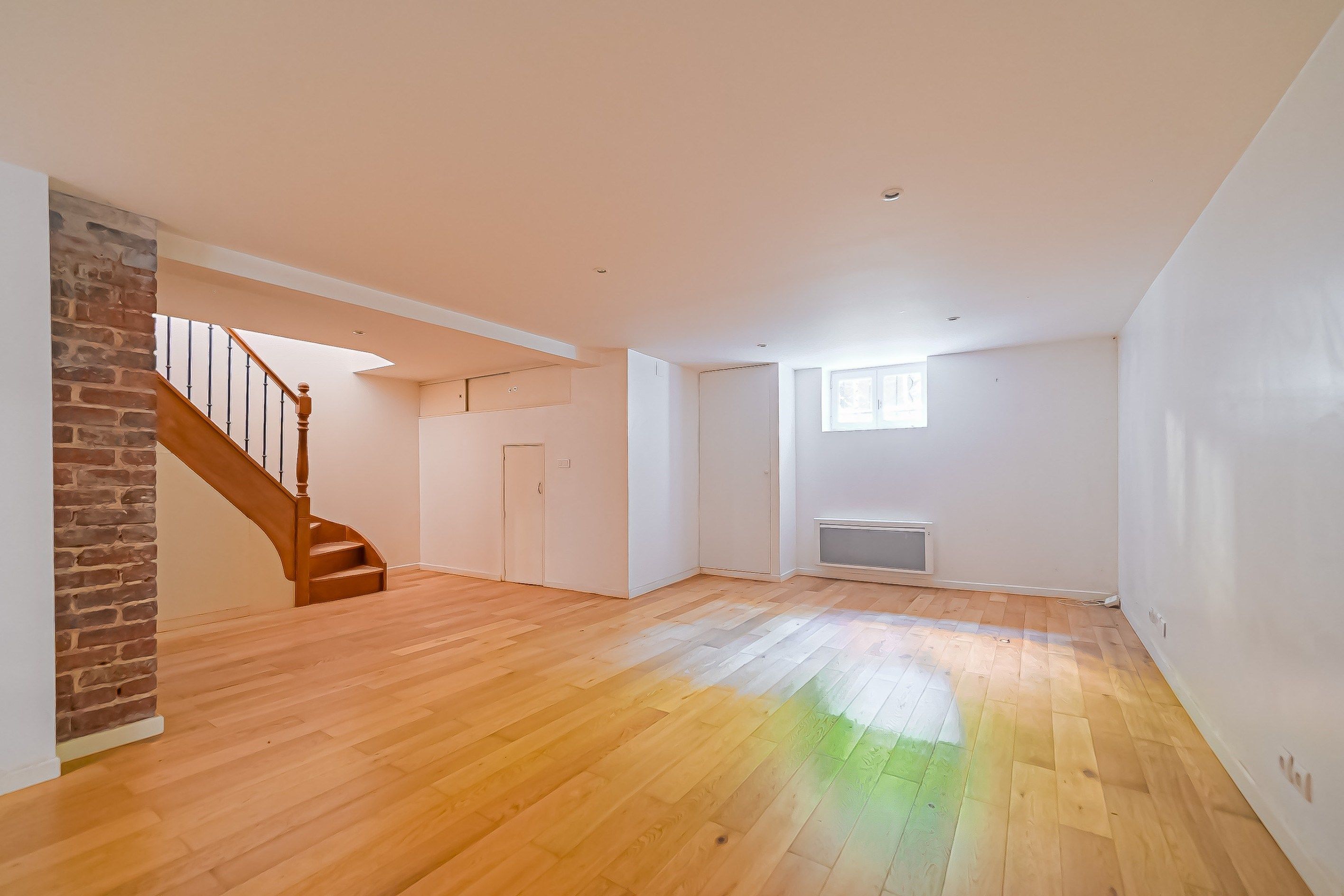 maison 7 Pièces en vente sur COURBEVOIE (92400)
