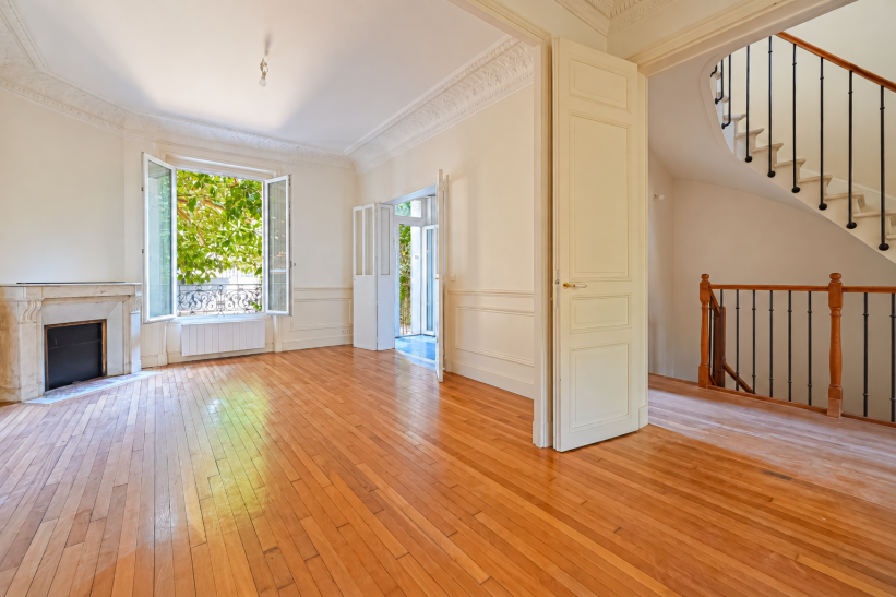 maison 7 Pièces en vente sur COURBEVOIE (92400)